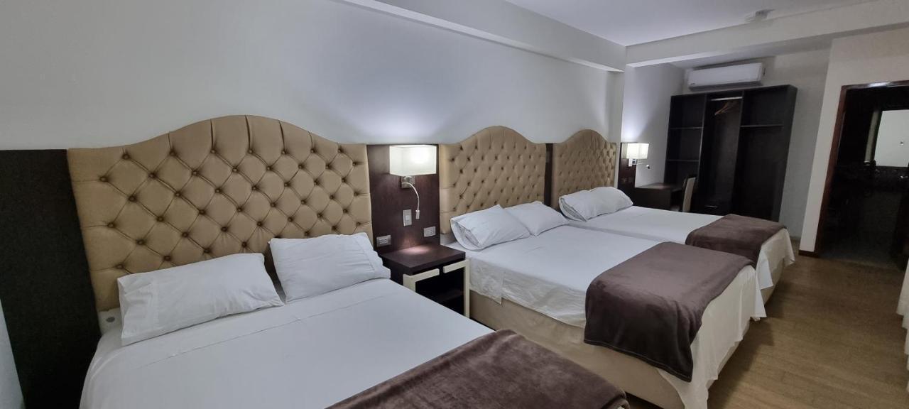 טרוחיו Hotel Imperio Real מראה חיצוני תמונה